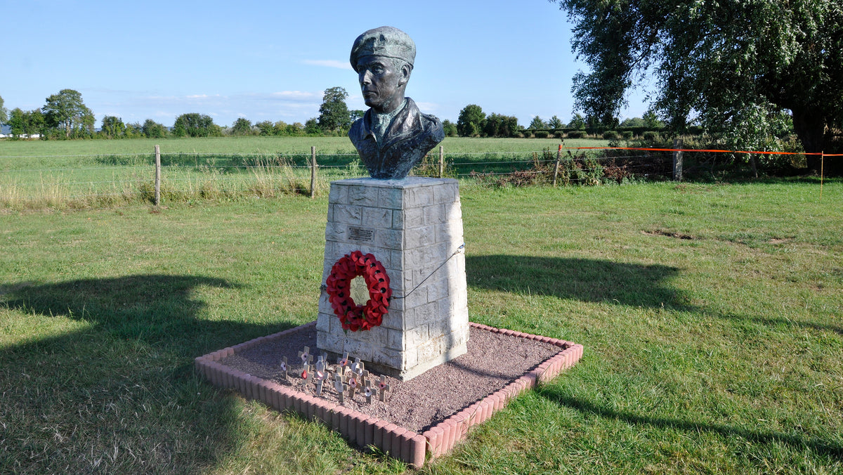 Memorial bust of Lieutenant Colonel Terence Otway at Merville Battery