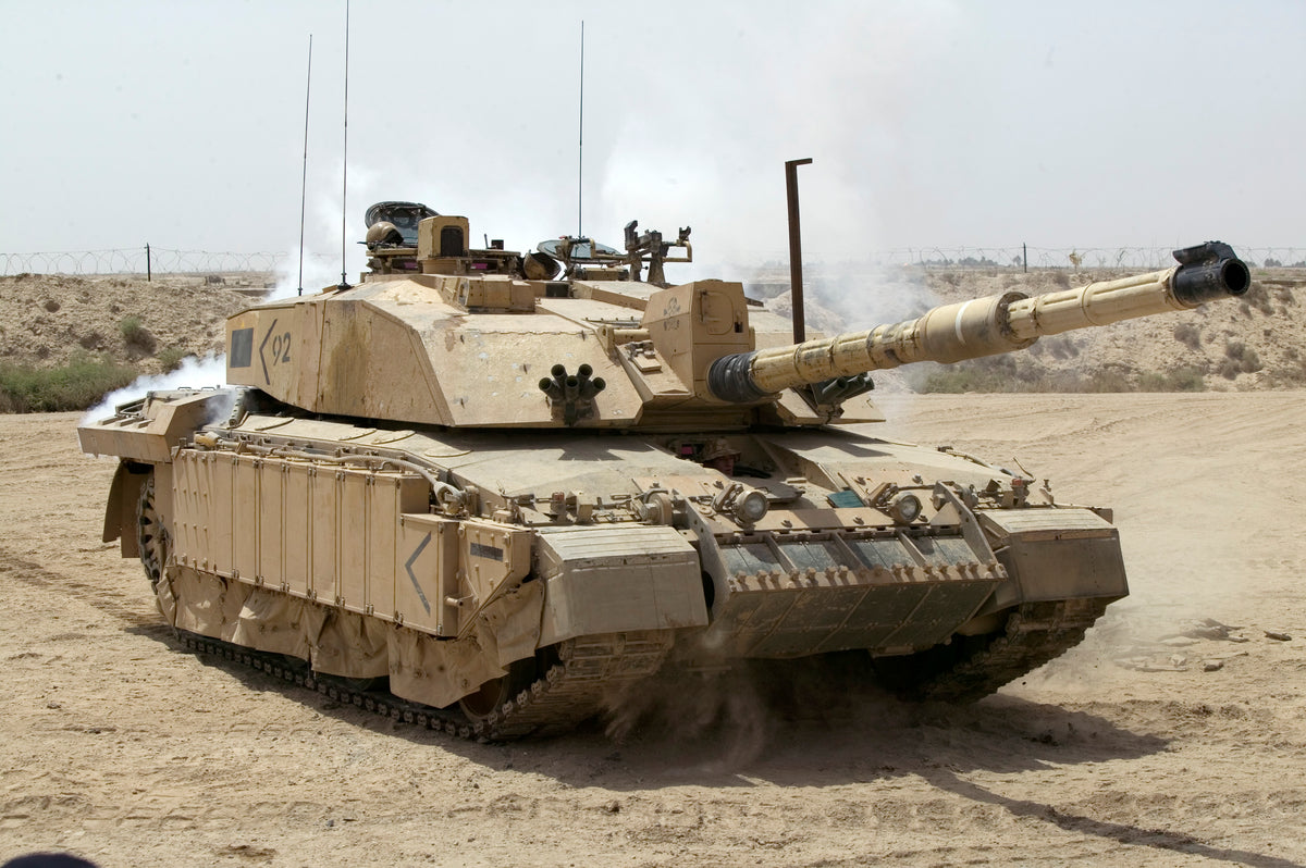Queen’s Royal Lancers Challenger 2 patrolling outside Basra during Operation TELIC 4, June 2004