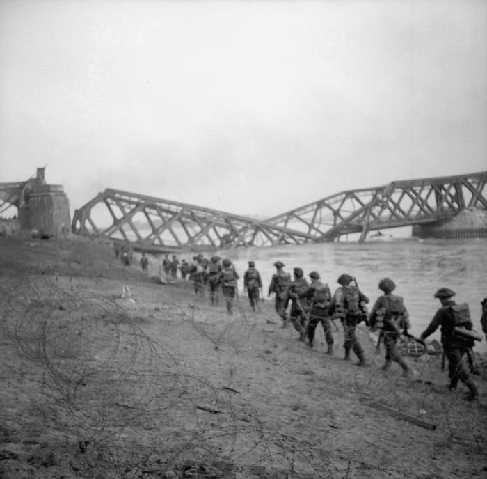 British troops during the assault crossing of the Rhine and capture of Wesel in March 1945